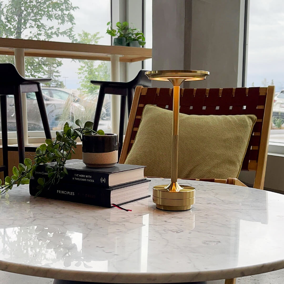 LAMPEโข Metallic Cordless Table Lamp