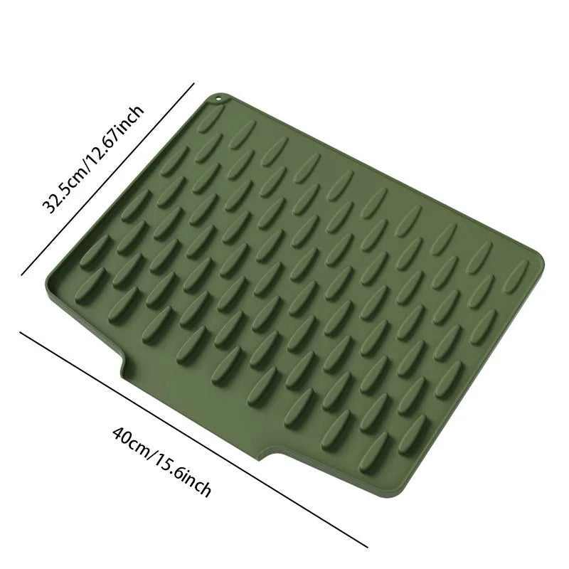 QuickDry - Sloped silicone mat for rapid water drainage