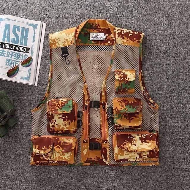 Fishing and Hunting Vest with Multiple Pockets for Outdoor Use
