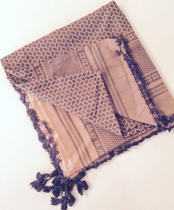 Classic Shemagh Scarf for Head and Neck – Traditional Keffiyeh Style