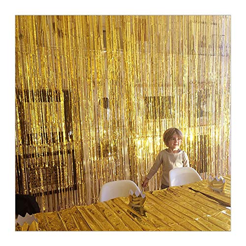 Black and Gold Birthday Decorations for Men with Balloons and Banners