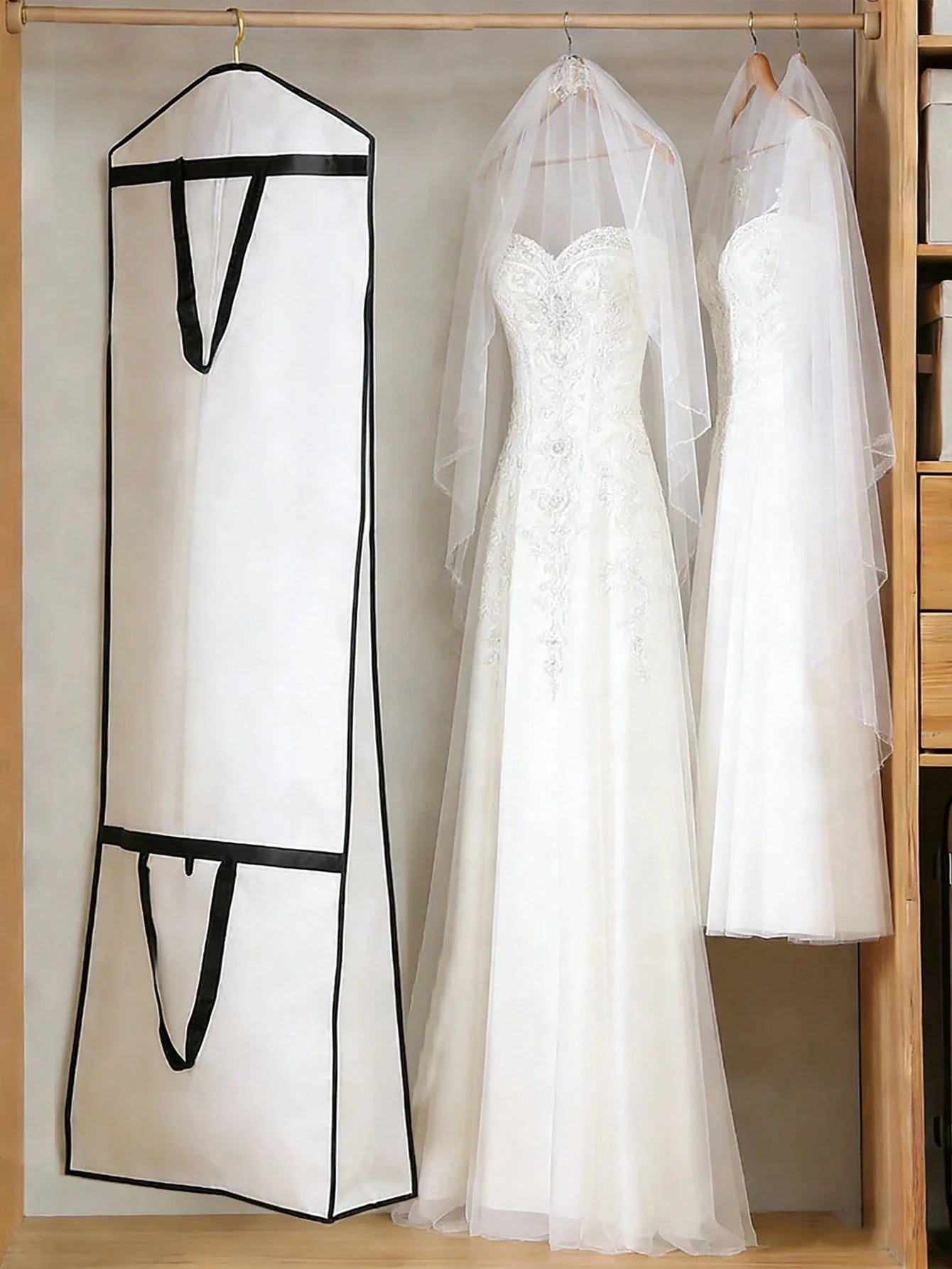 White Wedding Dress Garment Bag with Carry Handles Breathable Bridal Gown Storage Cover