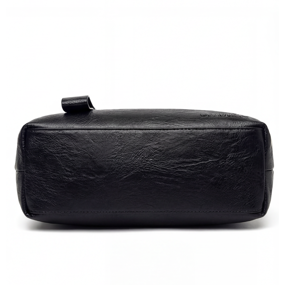 Carria™- Soft Leather Crossbody With 3 Compartments