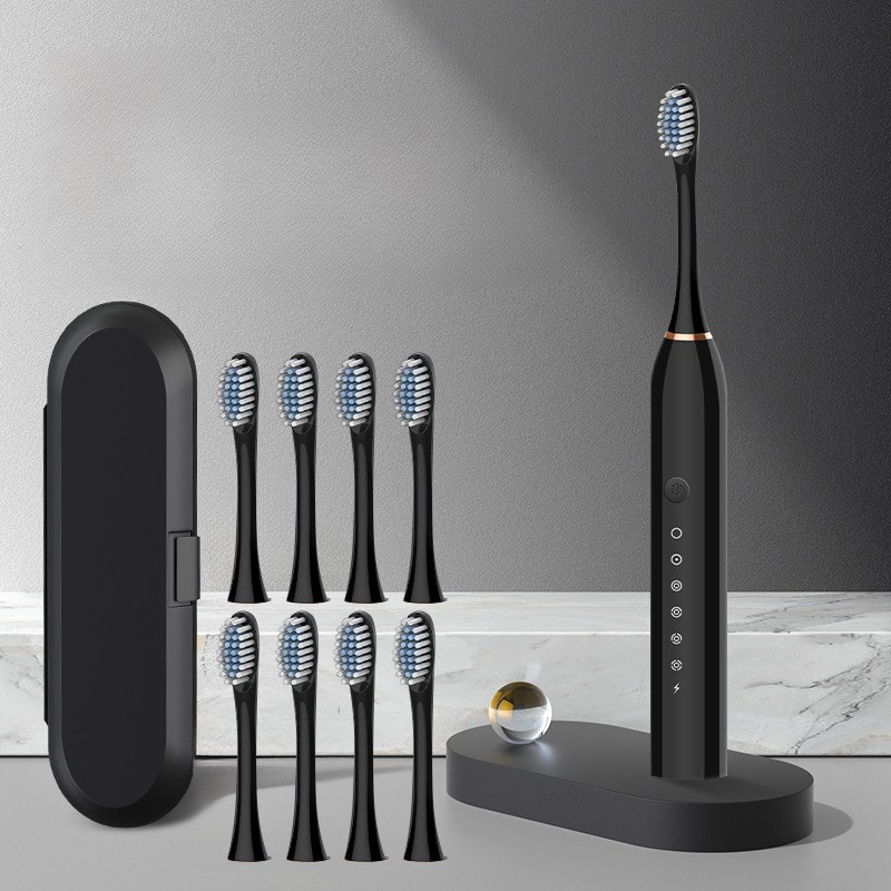 Noticeably Clean Teeth for Daily Confidence Boost
