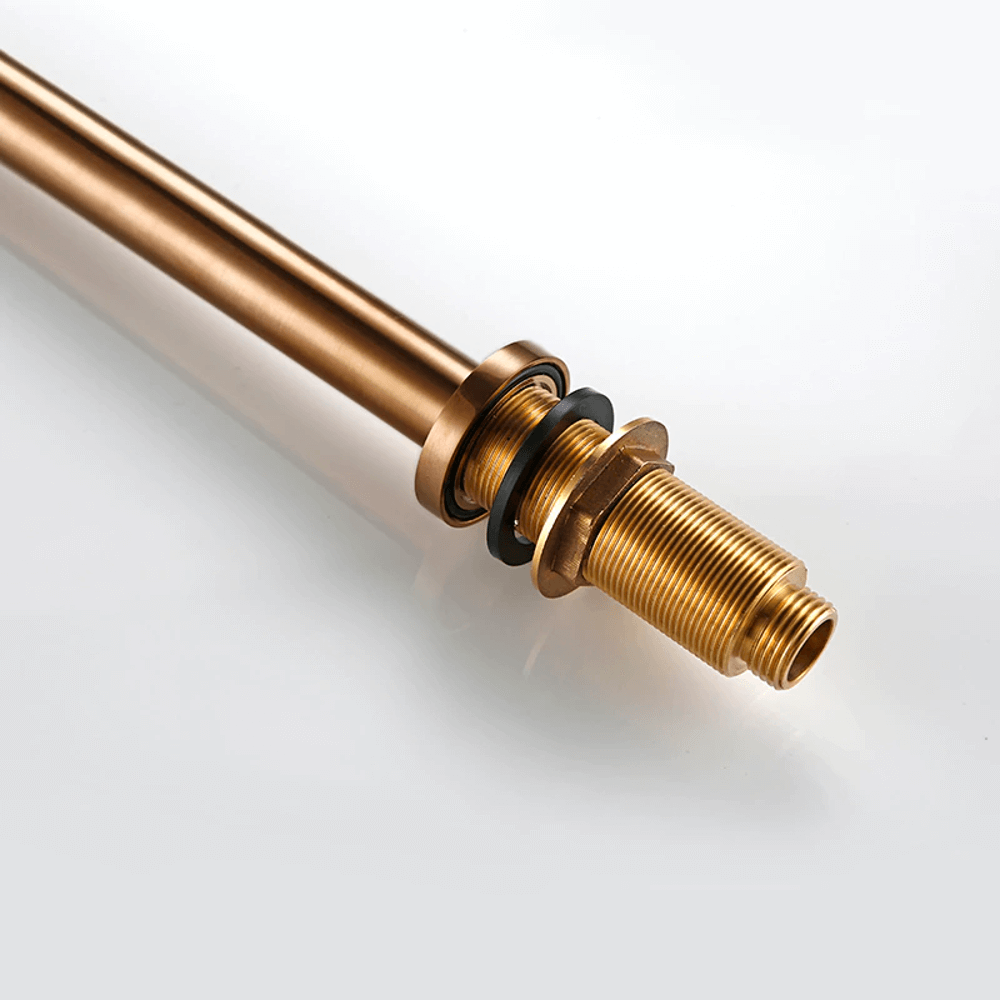 Modern Solid Brass Kitchen Faucet - Durable and Stylish Design