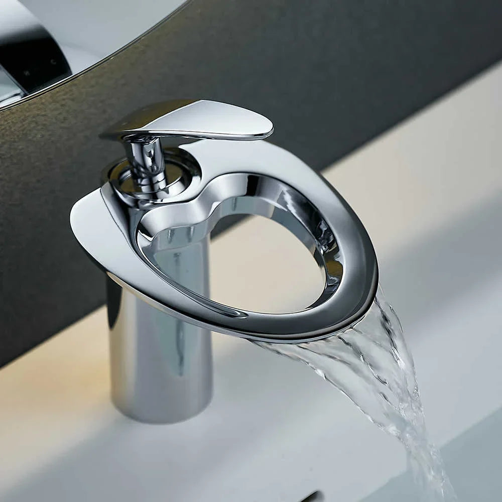 Copperflow™ – Elegant Waterfall Faucet