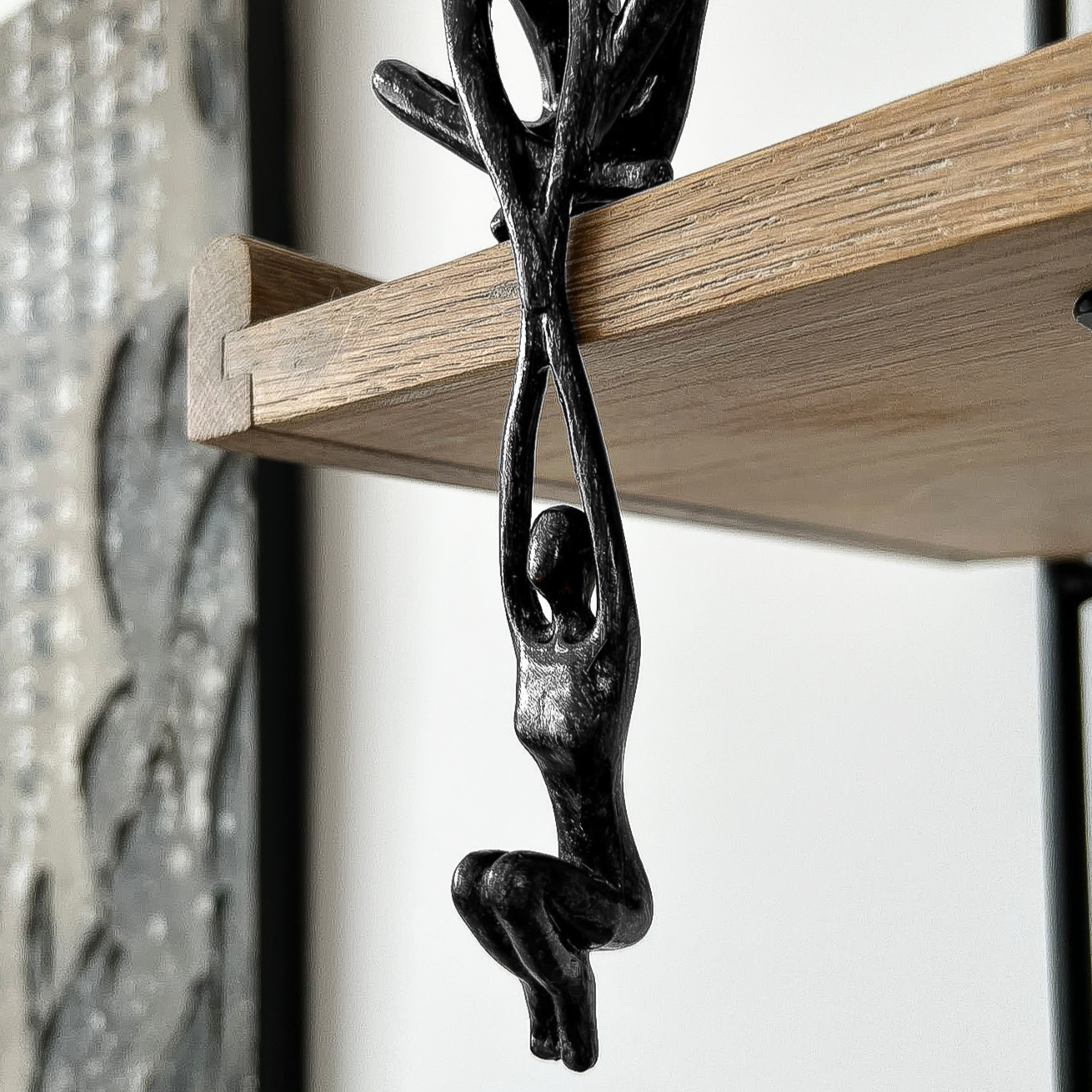 EdelKunst Eternal Love Embrace Sculpture for Home Decor