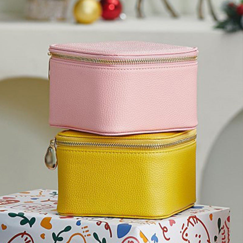 Glittering Storage Box – Keep Your Treasures Safe and Stylishly Accessible!