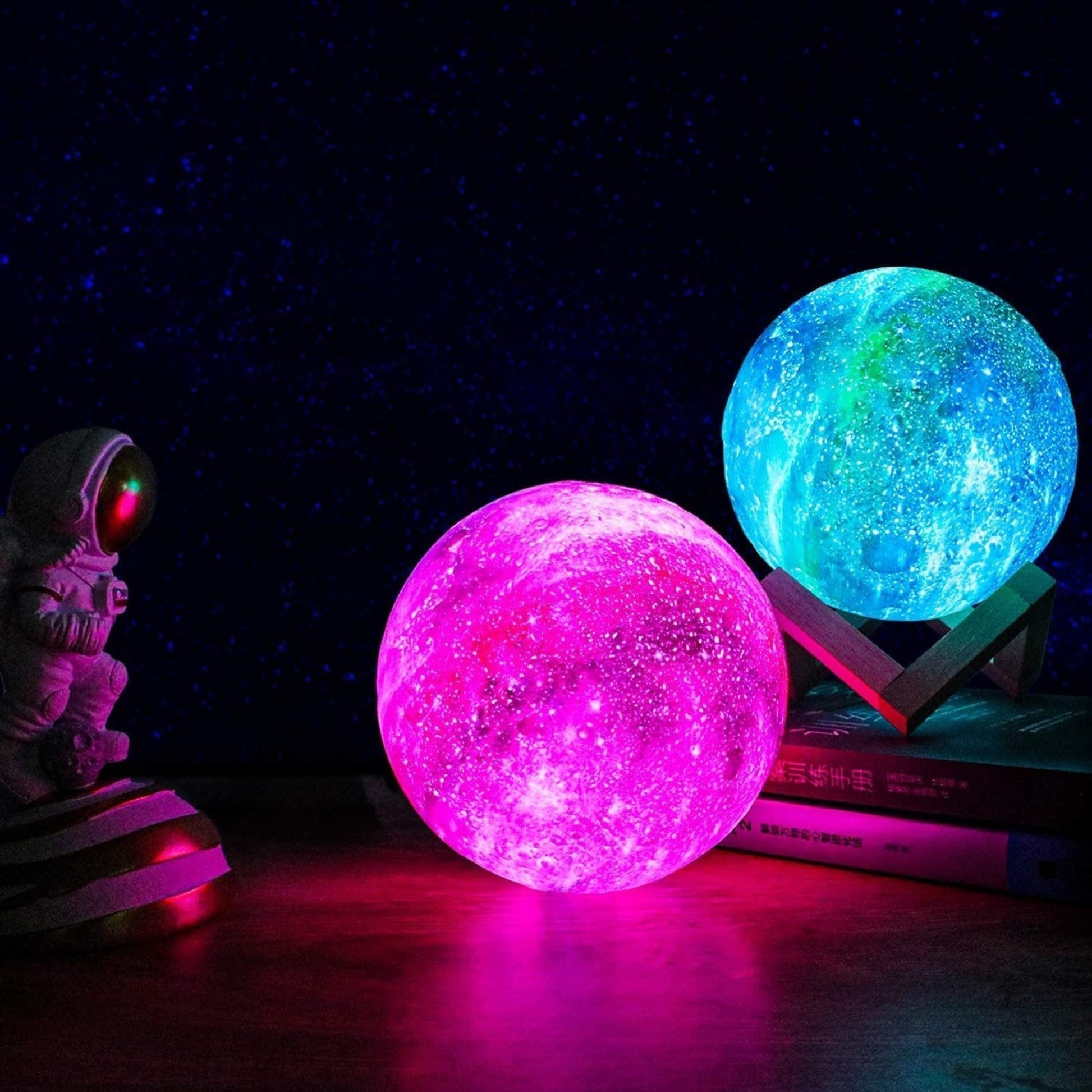 BRECK + FOX 3D Printed Galaxy Moon Lamp with Wooden Stand