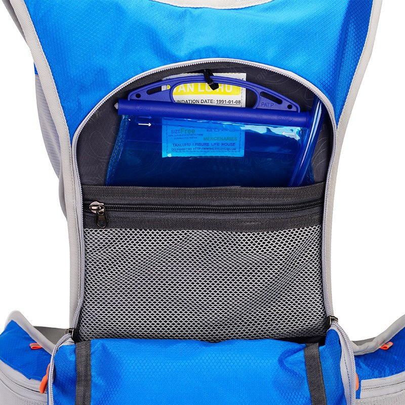 Lightweight Waterproof Rucksack with Integrated Water Bladder – Hydration Pack for Hiking, Biking, and Outdoor Activities
