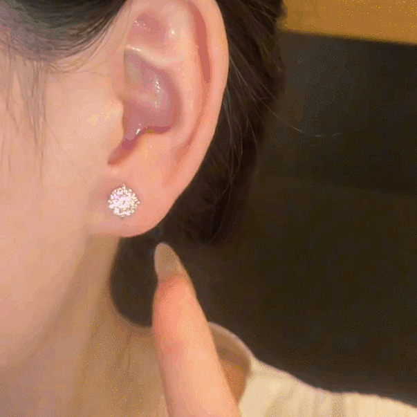 Classic 4-Prong Moissanite Stud Earrings for Daily Wear