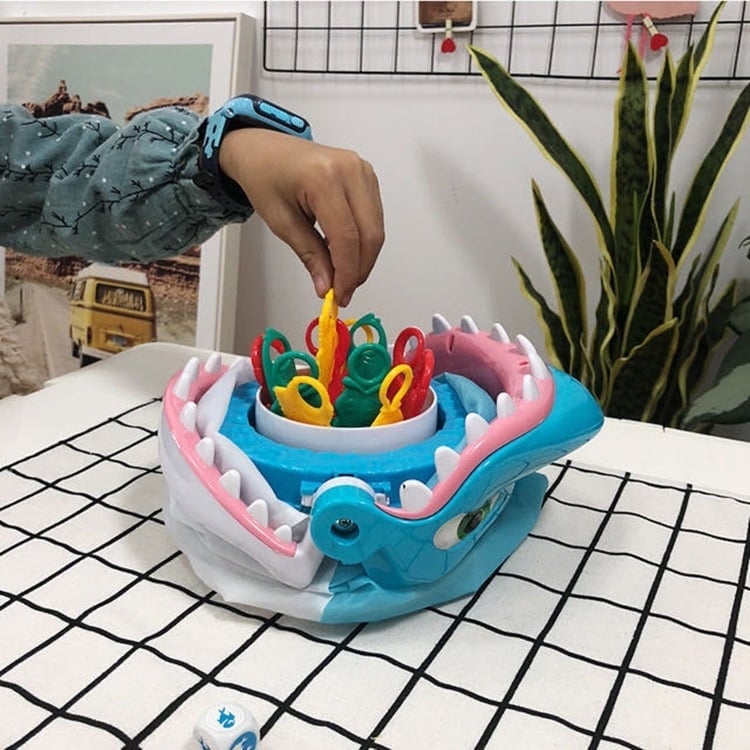 Family Fun Game that Connects Hearts and Brings Laughter