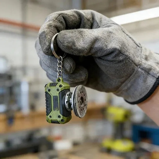 Compact and Stylish Decorative Keychain – Always Within Reach