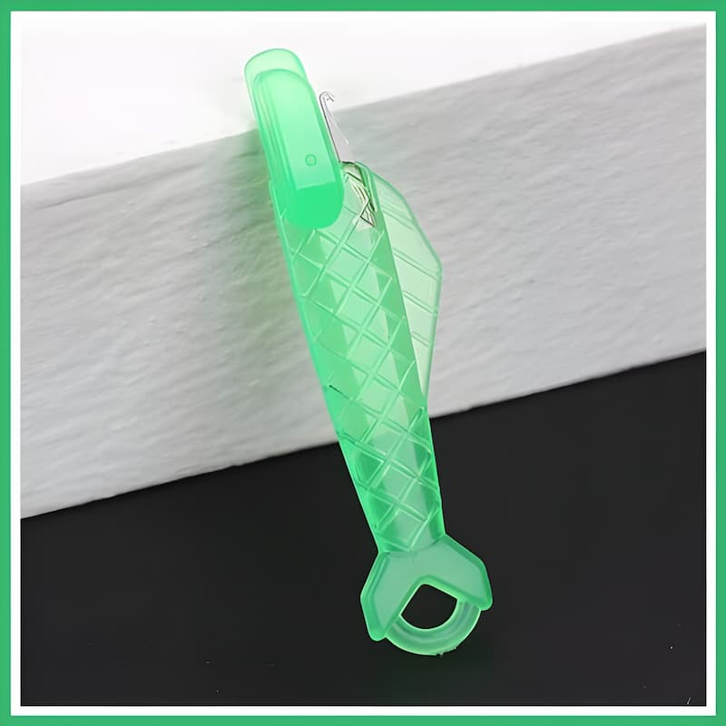 ThreadSwift — Needle Threader Tool for Hand Sewing and Sewing Machines