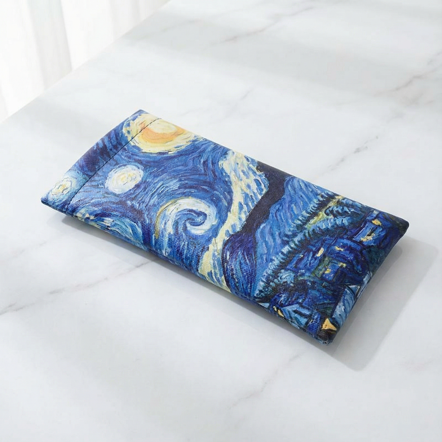 Artessa™ Soft Squeeze Top Glasses Pouch