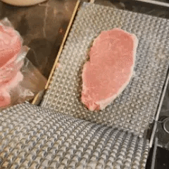 Long-lasting Meat Press for Evenly Shaped Cutlets