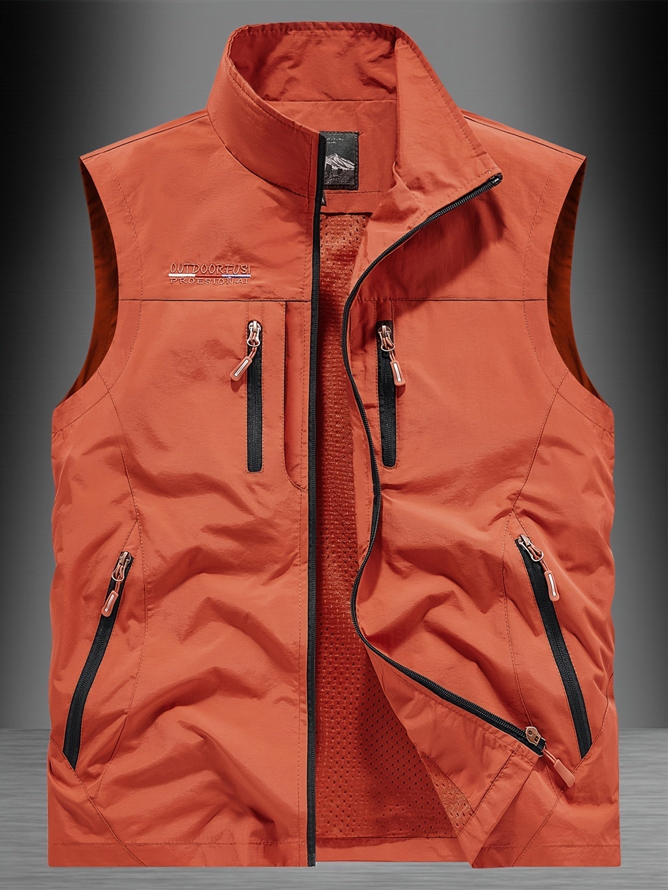 Lightweight and Practical Men's Body Warmer for Everyday Use