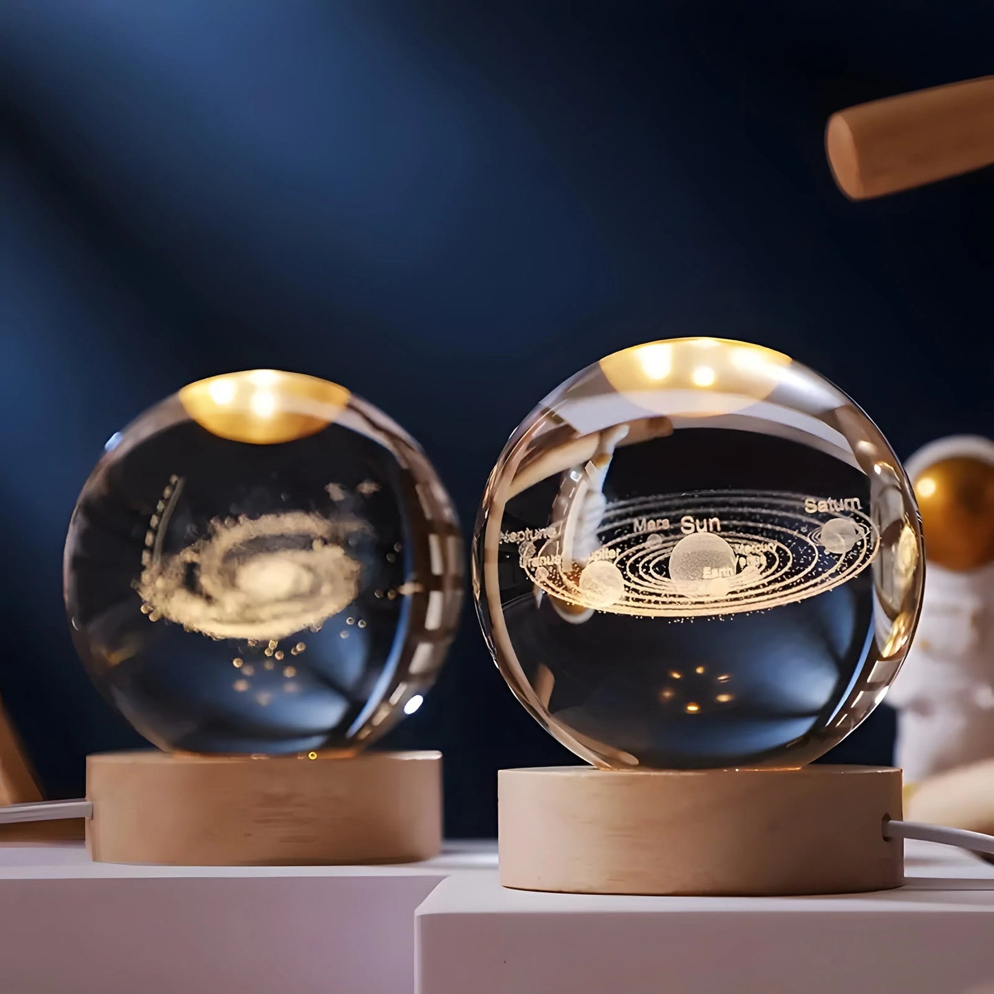 AstralGlow - 3D Galaxy Sphere Lamp