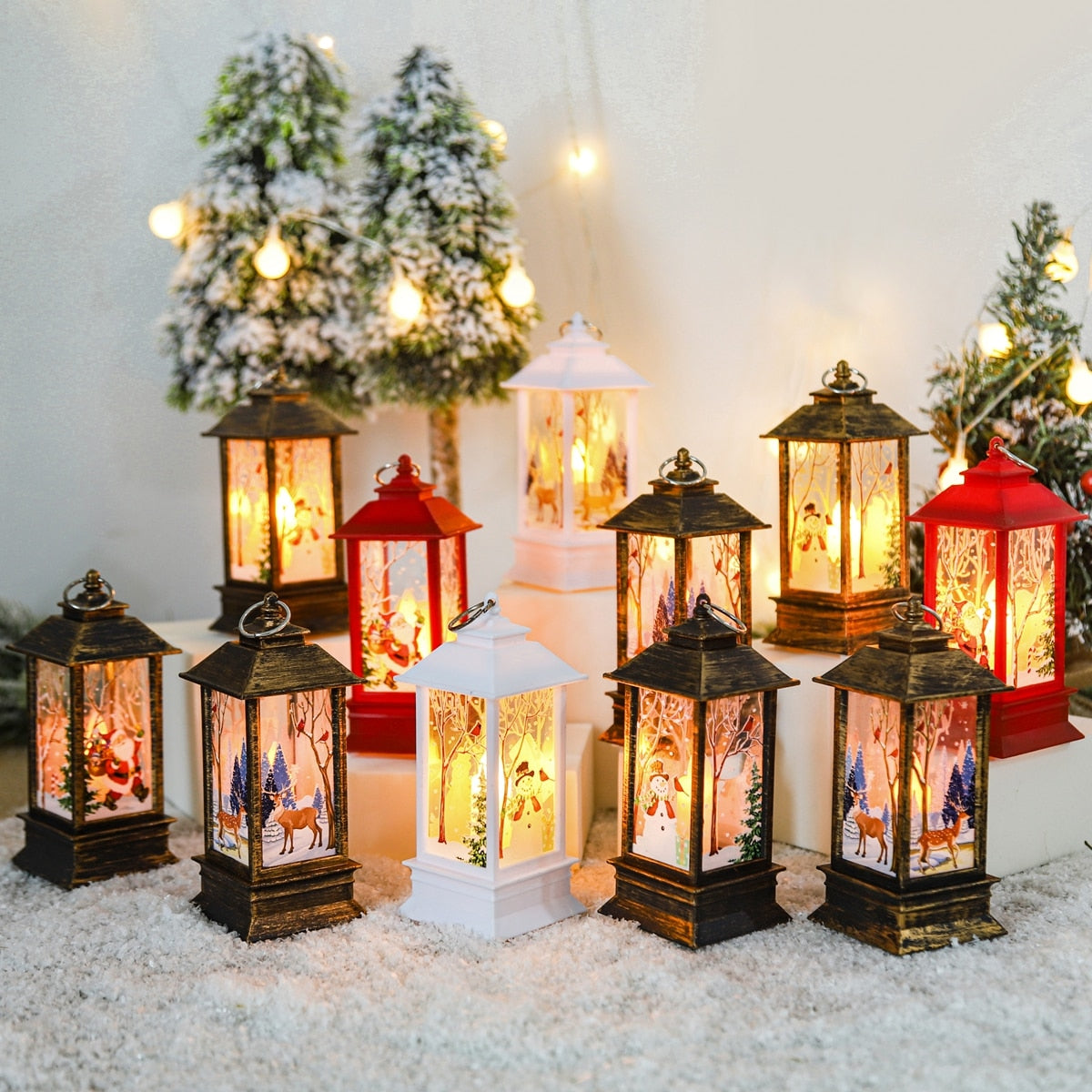 MRS. SANTA™ Christmas Lantern Light
