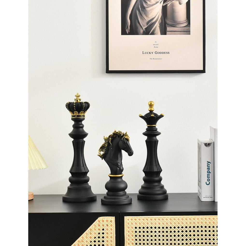 LAYOR Chess Statue