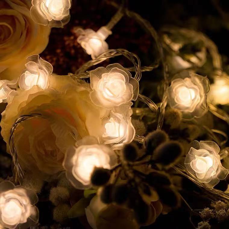 SNOWFLAKE STRING LIGHTS
