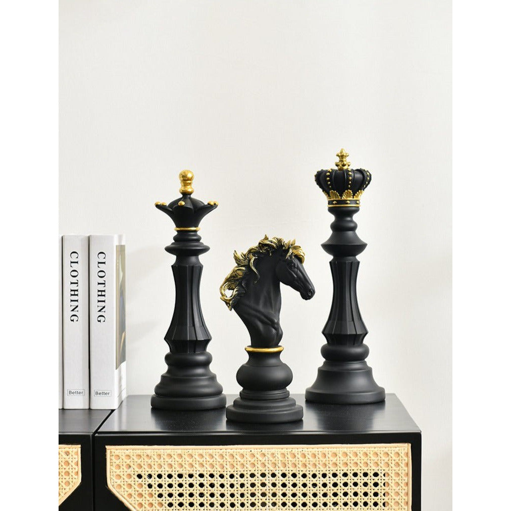 LAYOR Chess Statue
