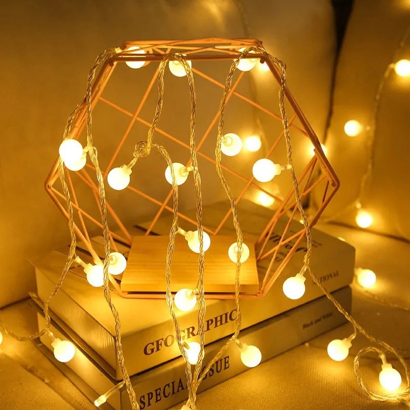 SNOWFLAKE STRING LIGHTS