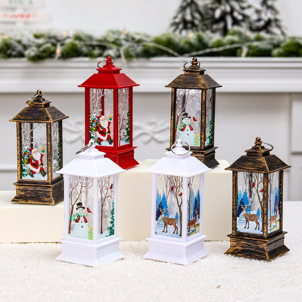 MRS. SANTA™ Christmas Lantern Light