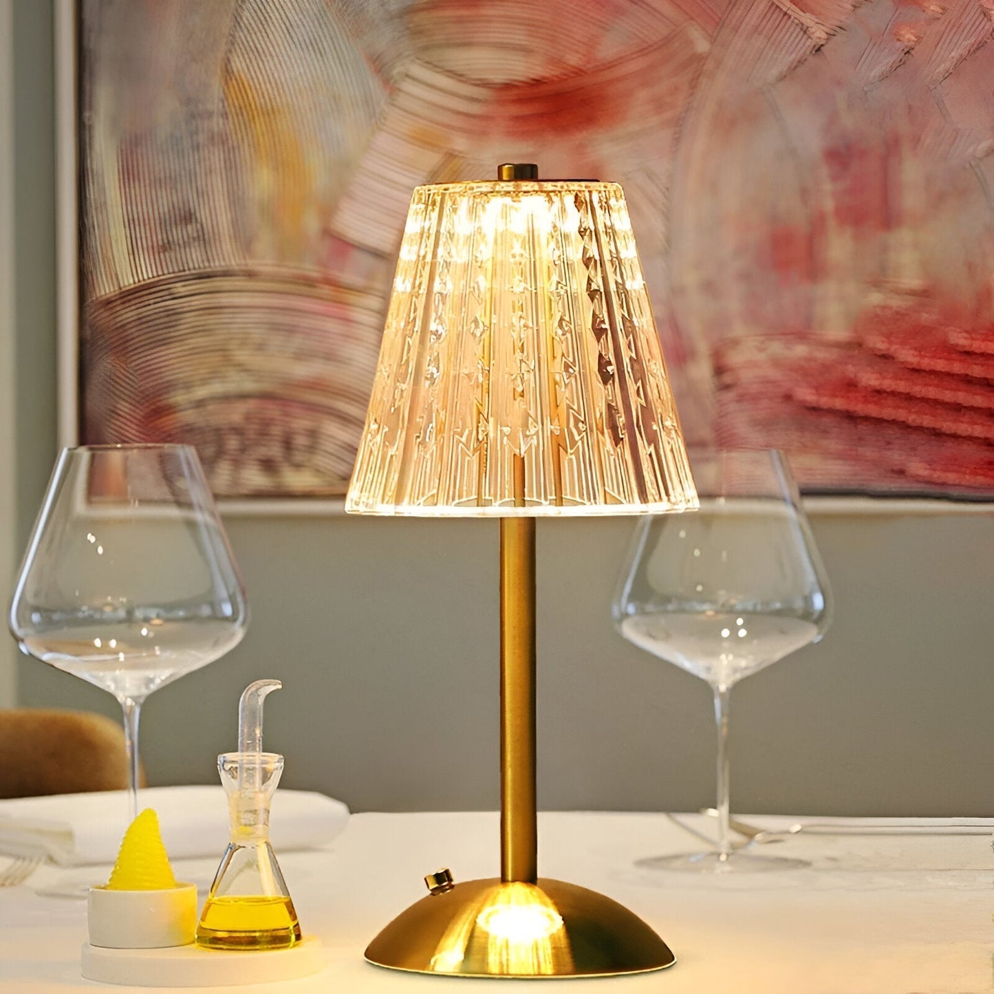 EleGlow - Vintage-Inspired Wireless Table Lamp