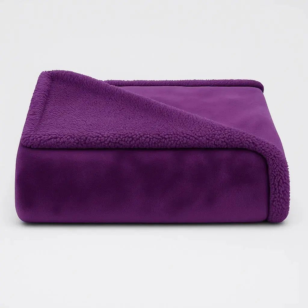 LoveGuard - Waterproof Throw Blanket
