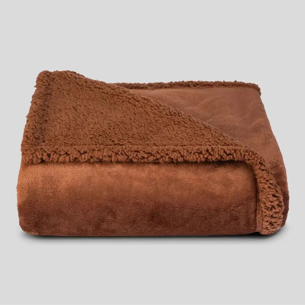 LoveGuard - Waterproof Throw Blanket