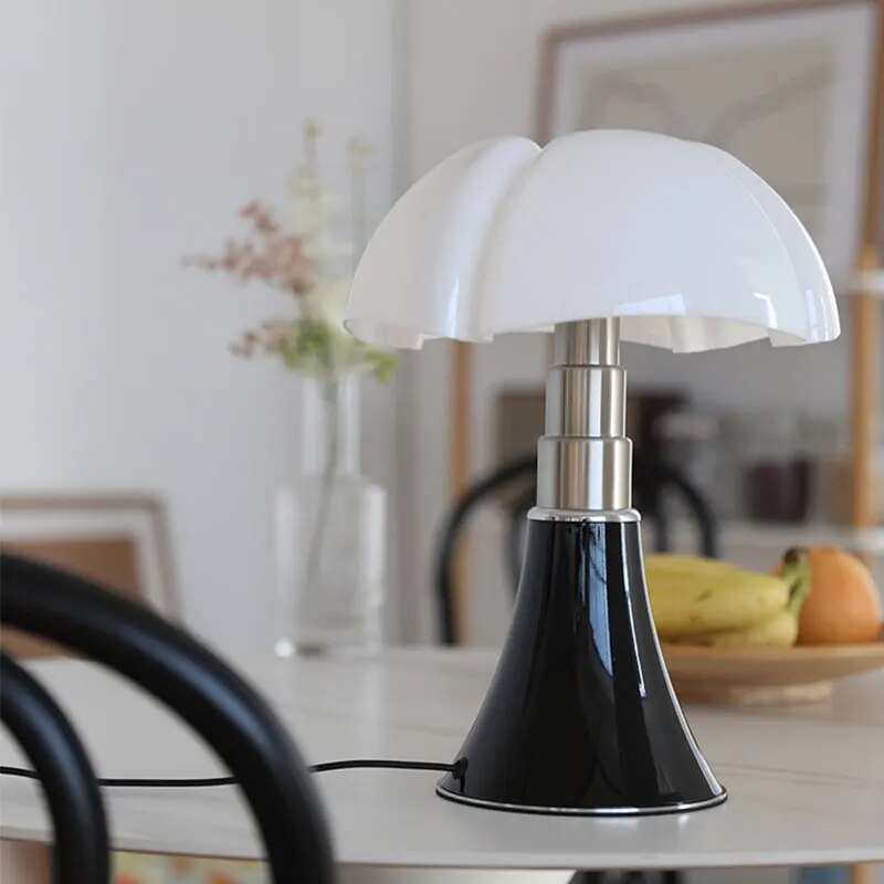 BloomSphere - Modern Flower Table Lamp