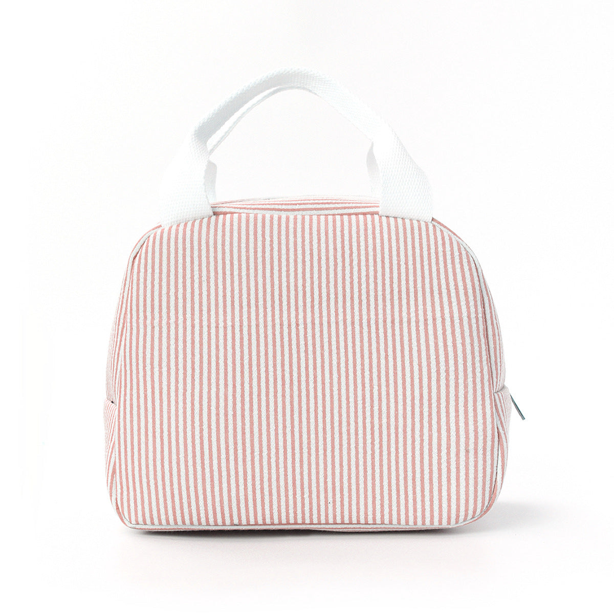 Lunchbox bag with insulated interior and durable zipper