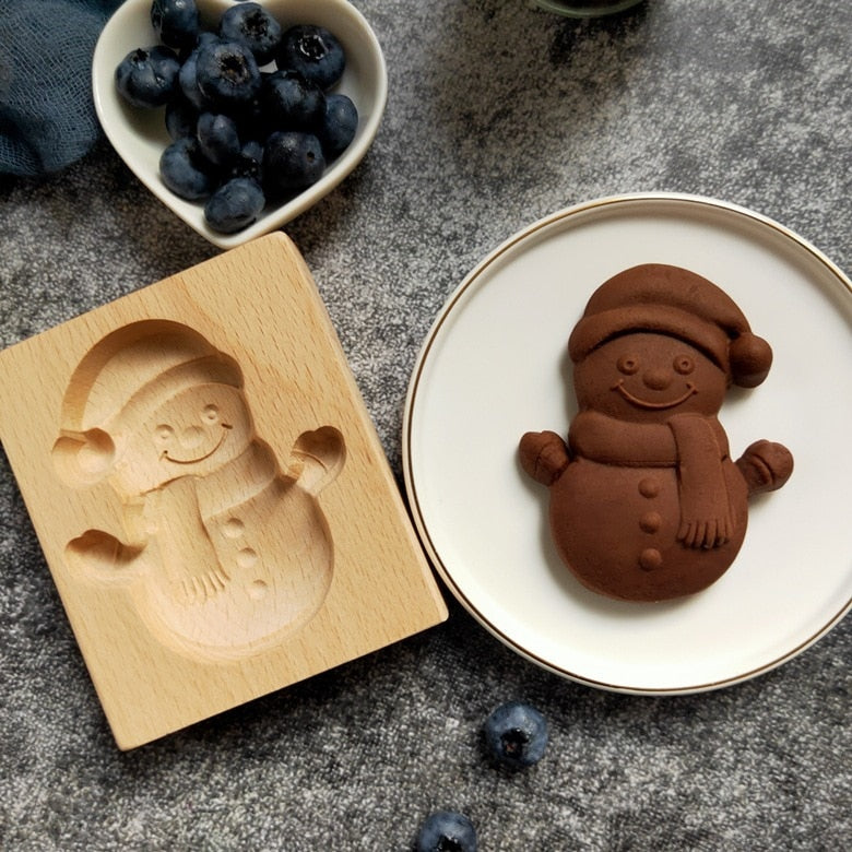 RUDOLPH™ 3D Wooden Gingerbread Mold Cookie Cutter
