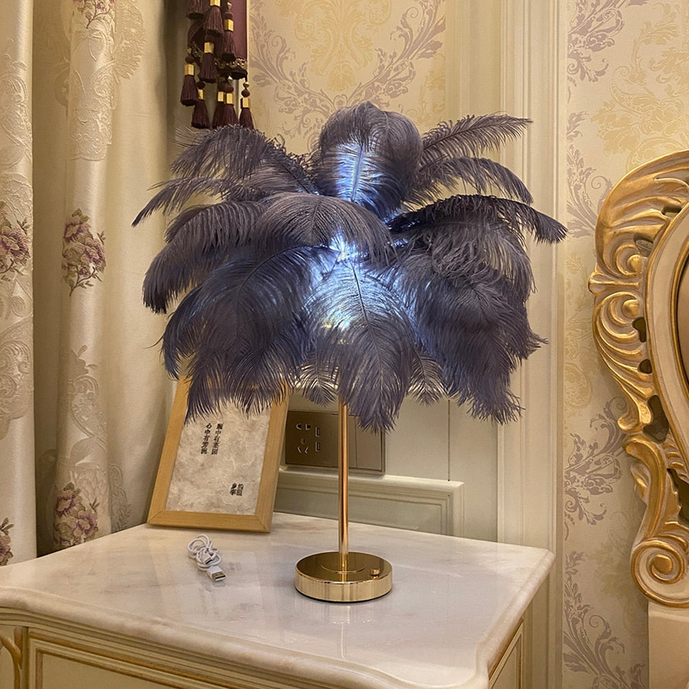 2022 Table Feather Lamp