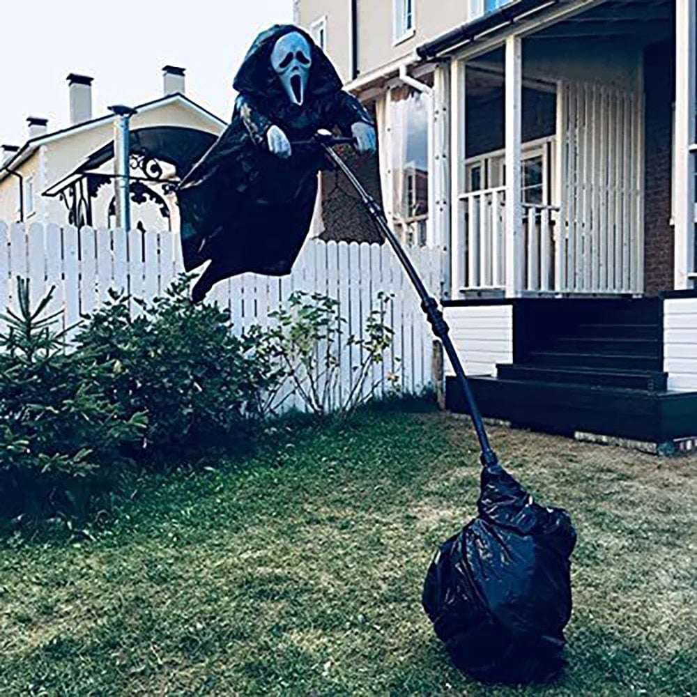 Halloween Scream ScareCrow