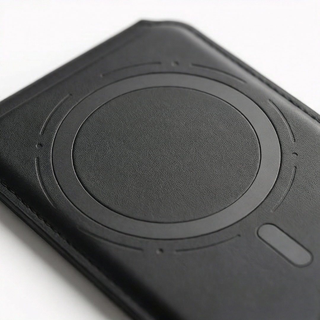 Cardlock™ Trackable MagSafe Wallet