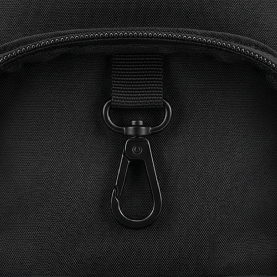 Carryvive™ – Insulated Water Bottle Carrier with Phone Pocket