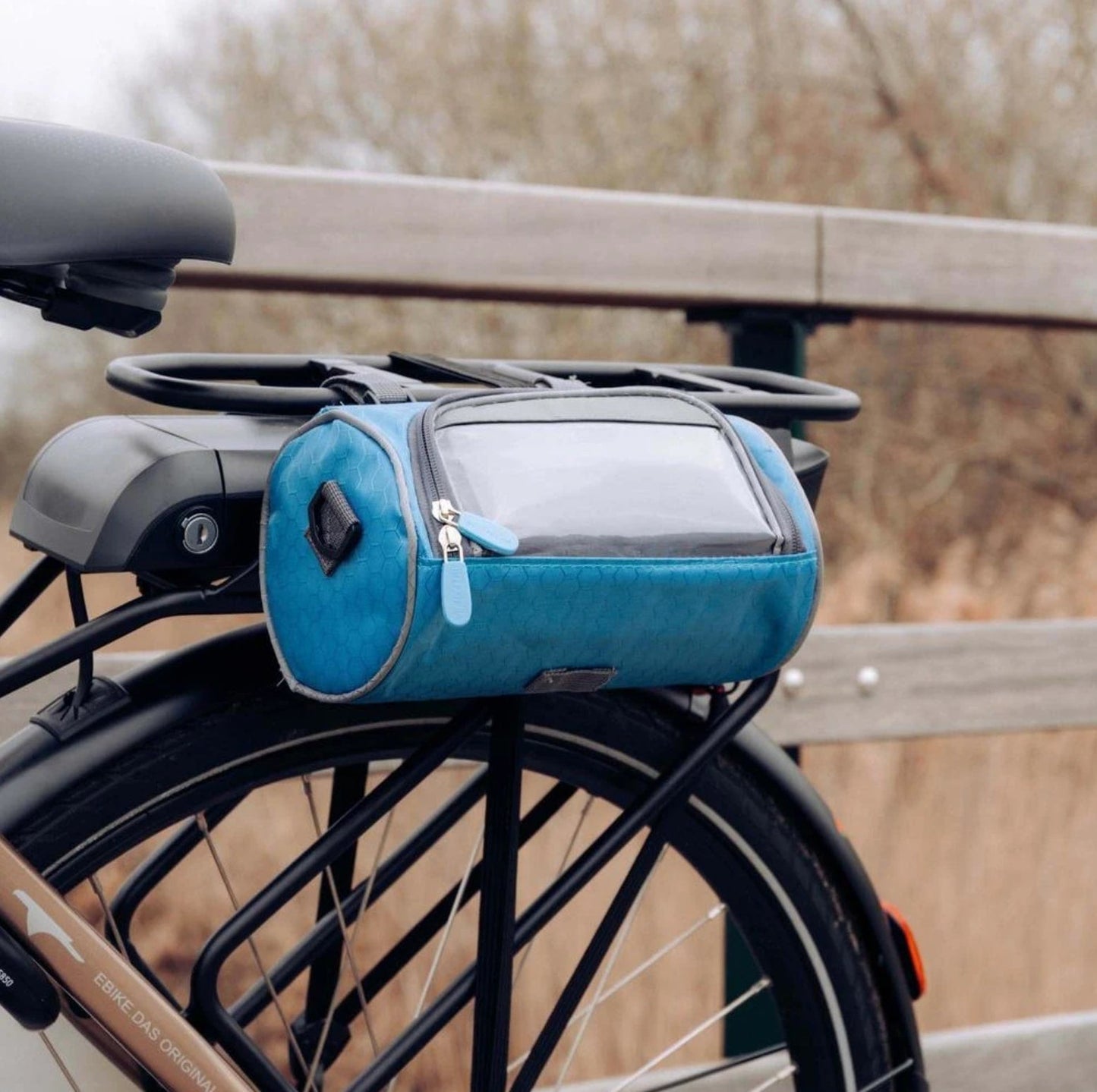 Handlebar Bag for Safe Cycling