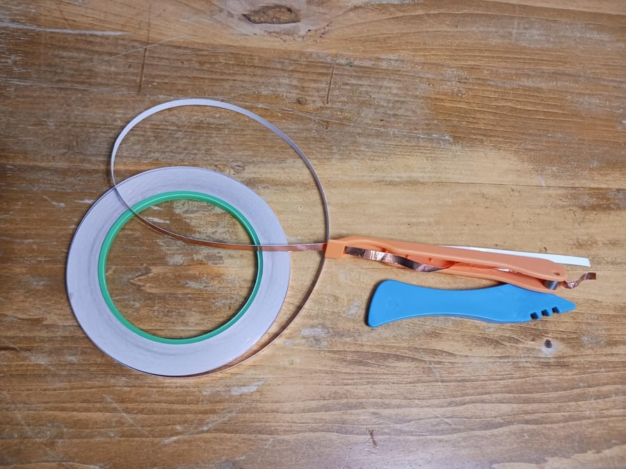 Glass Foiling Tool with Decorative Foil Strips