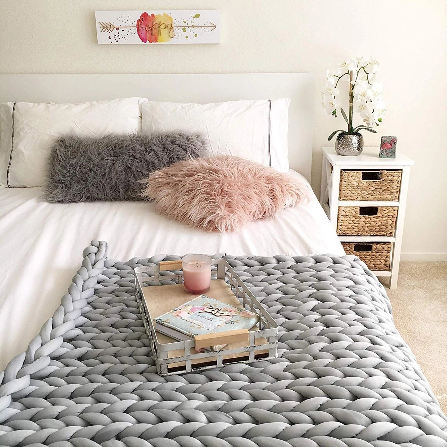 Microsuede Blanket – Experience Cozy Comfort and Warmth