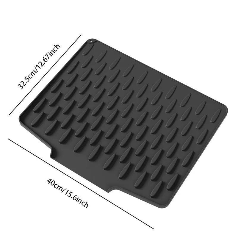 QuickDry - Sloped silicone mat for rapid water drainage
