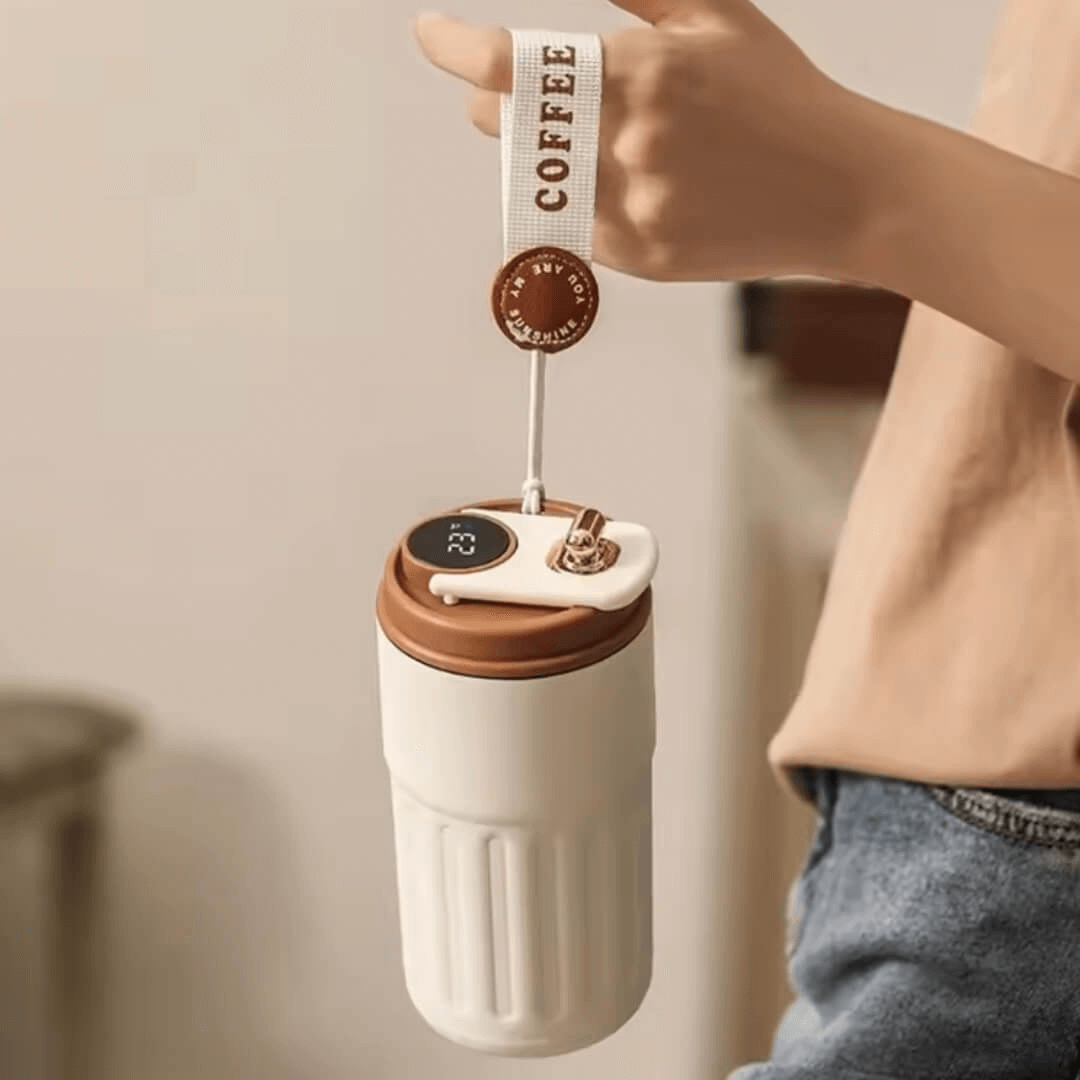 BrewKeeper™ – Insulated Coffee Mug with Real-Time LED Temperature Display