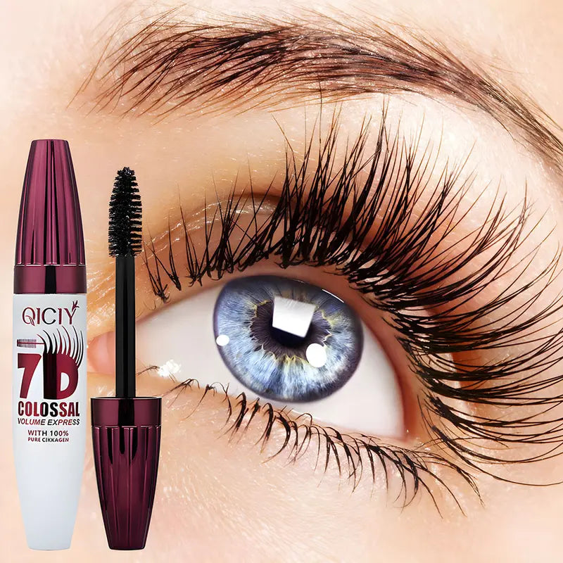 LumeLash — Unleash All-Day Drama with Lashes That Never Quit
