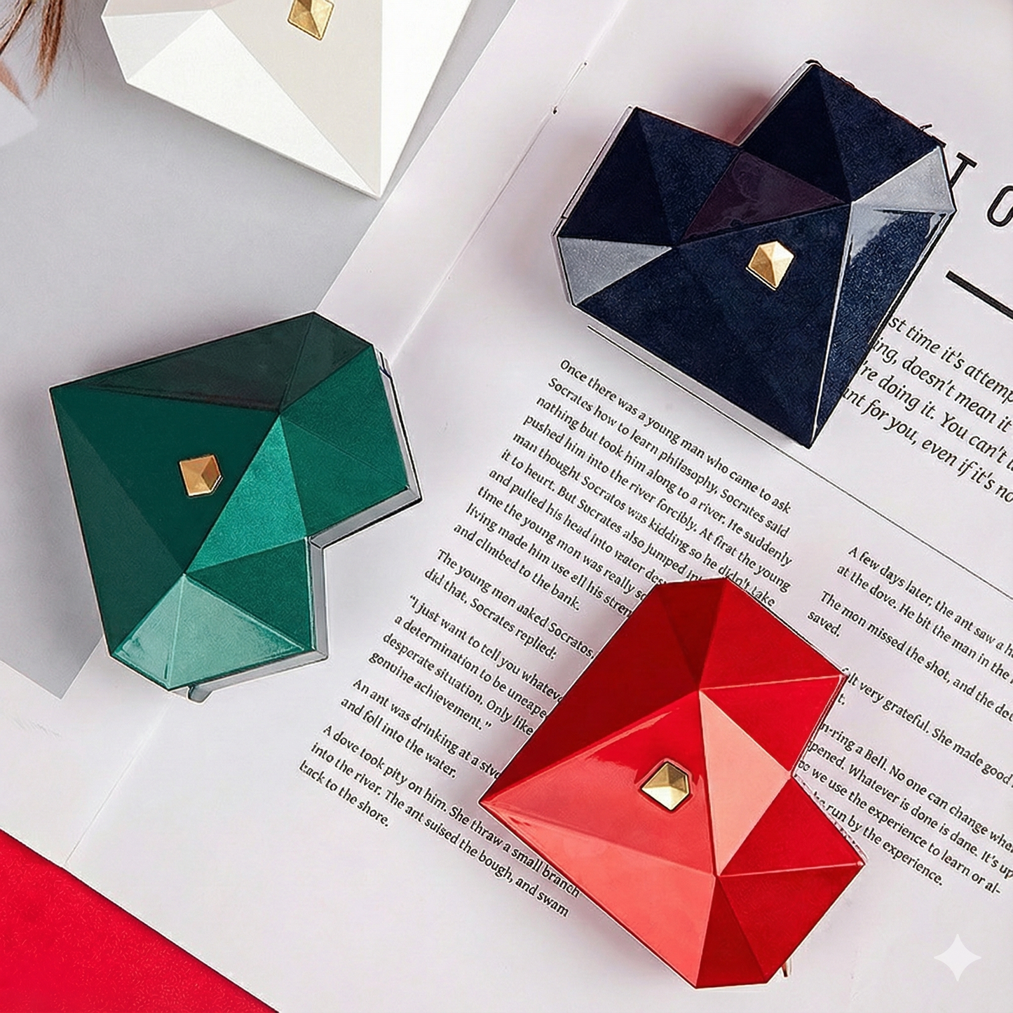 Luxury Jewelry Box with Heart Design – Surprise Element