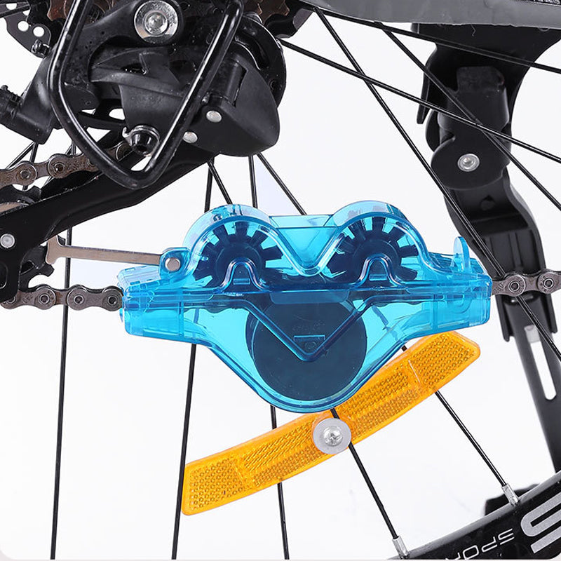 Chain Cleaner for Effortless Maintenance of a Clean, Long-Lasting Bike Chain
