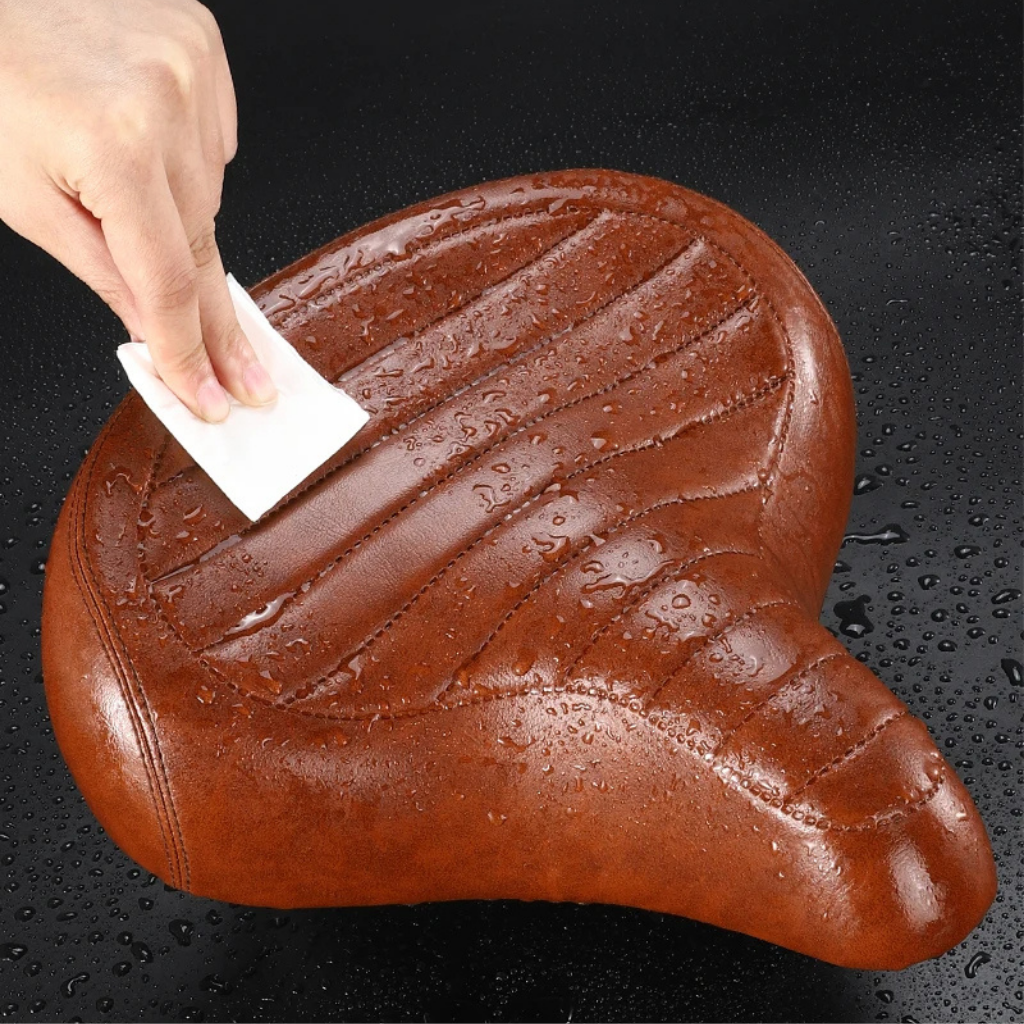 Comfortable Bicycle Seat for Classic Riding Experience