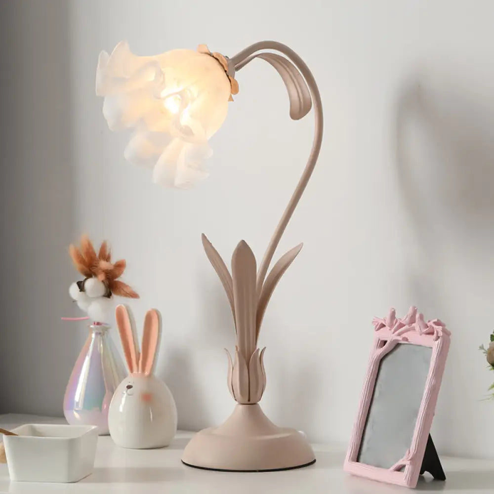 Countryside Frosted Glass Night Lamp – Flower-Shaped, Single-Light Table Lamp for Kids’ Rooms (Available in Pink or Green)