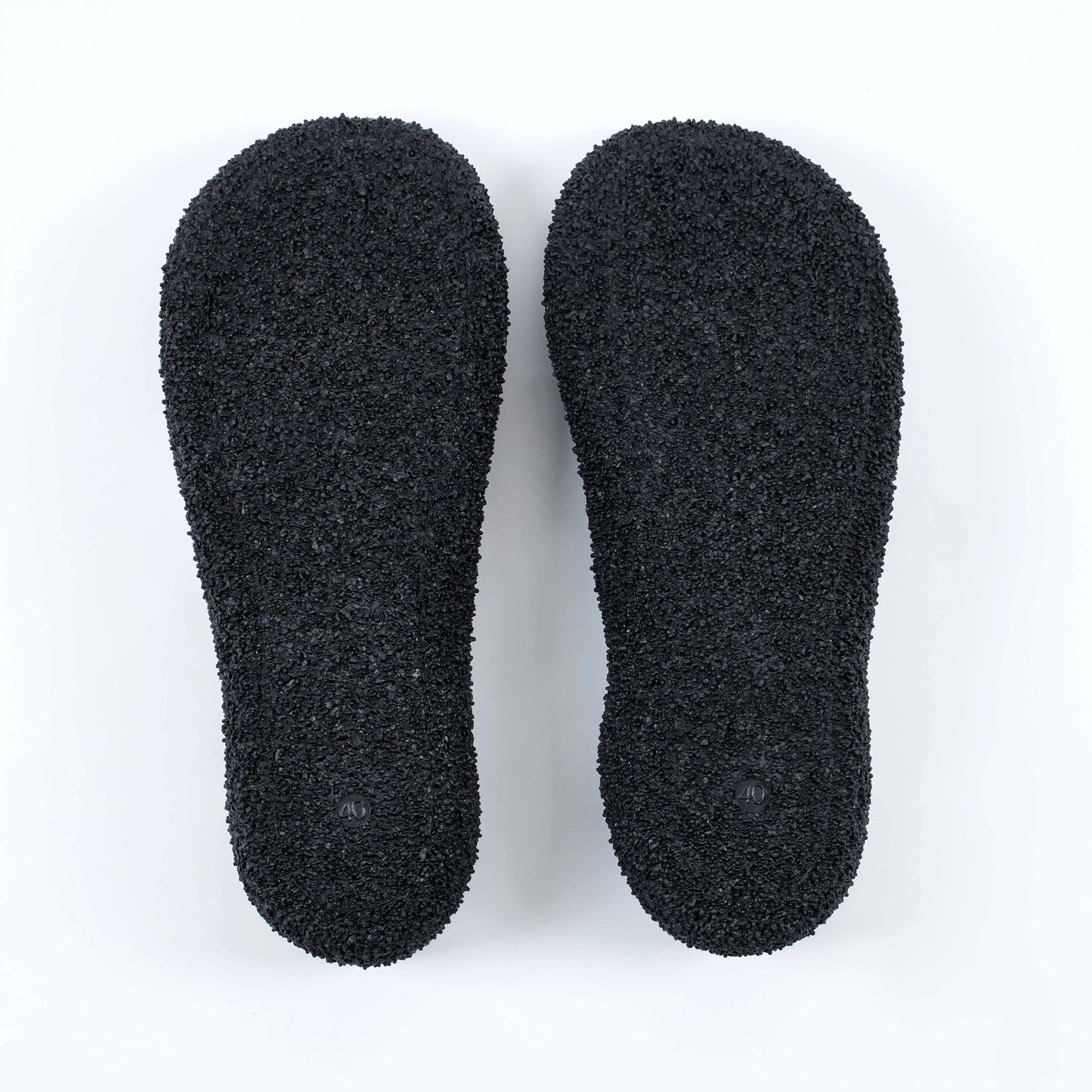 Experience Unrestricted Movement and Pain-Free Toes with Every Step