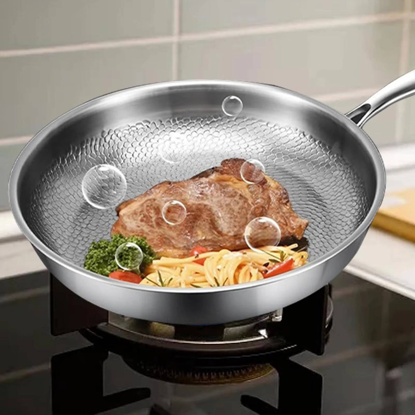 Easy-Clean Non-Stick Skillet for Sautéing and Everyday Cooking